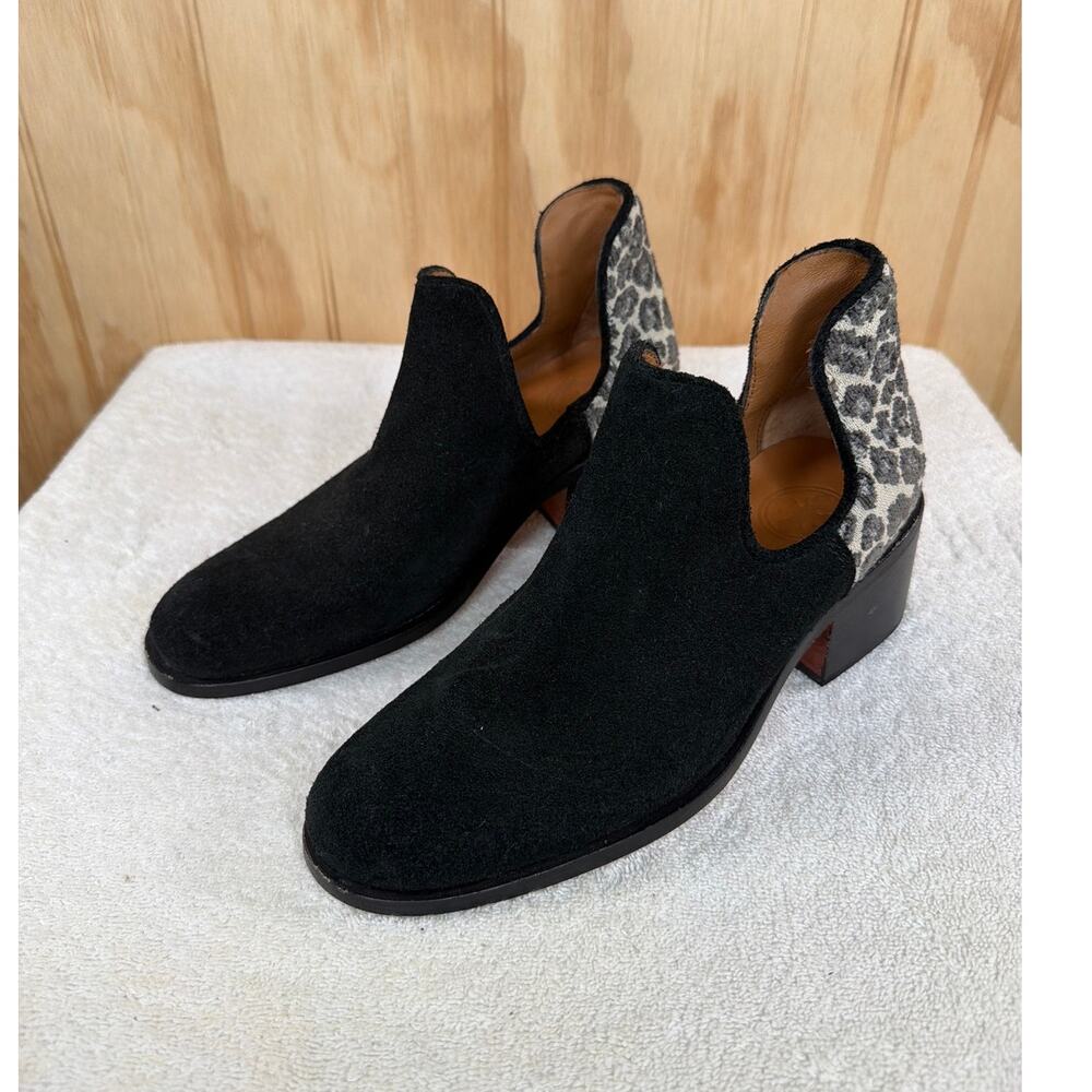 Charleston Shoe Company Camden Black Suede Leopard Booties Size 6 NWOT